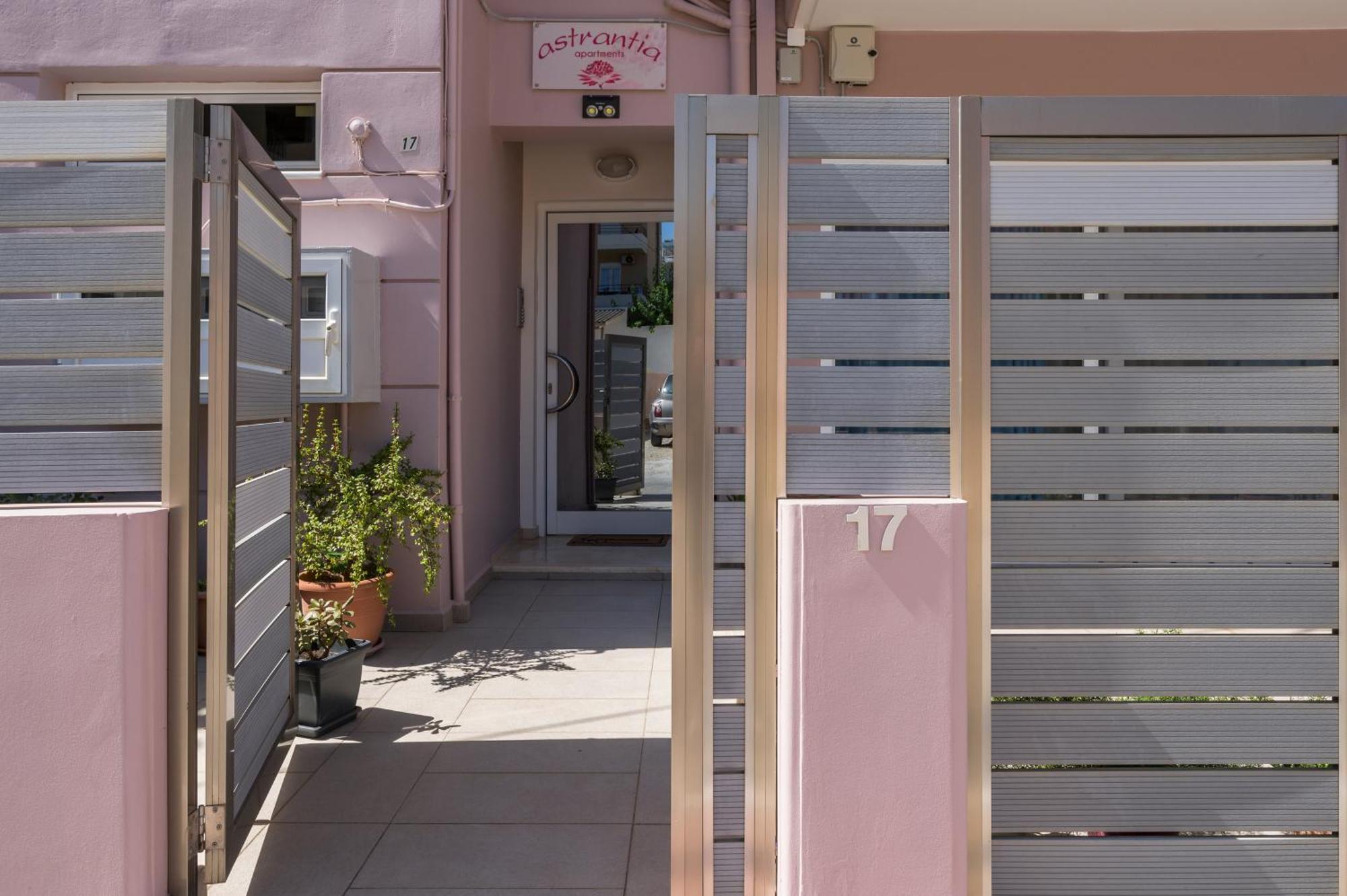 Astrantia (Adults Only) Apartment Chania  Bagian luar foto
