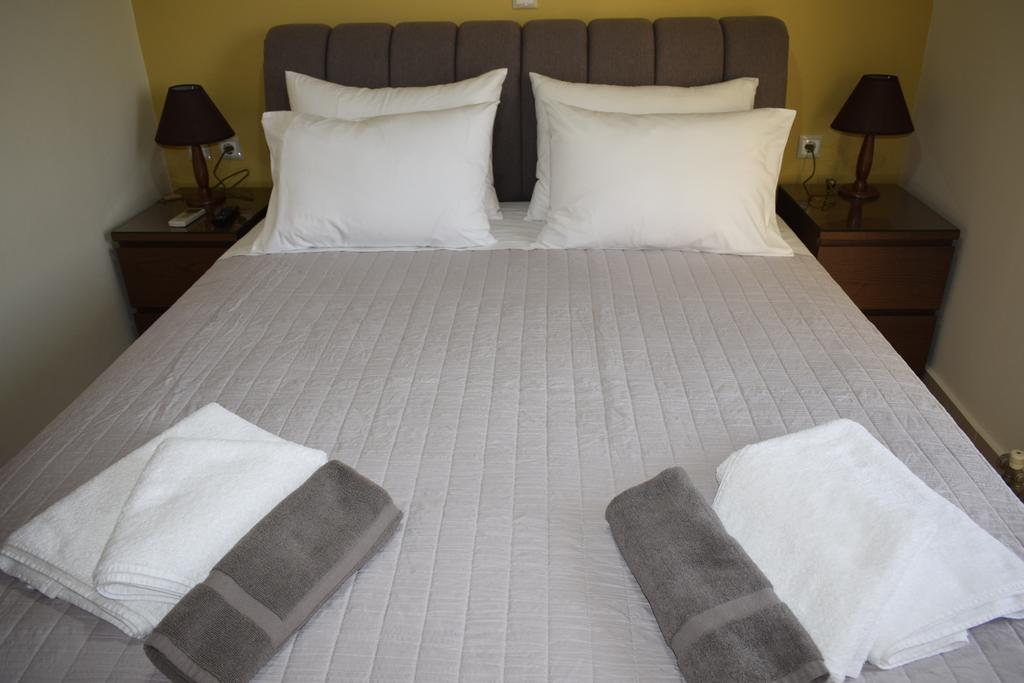 Astrantia (Adults Only) Apartment Chania  Bagian luar foto